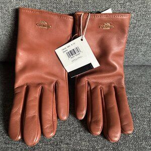 NWT! Coach Women Plaque Leather Tech Gloves/CB434 Saddle/Brown Size 6 1/2